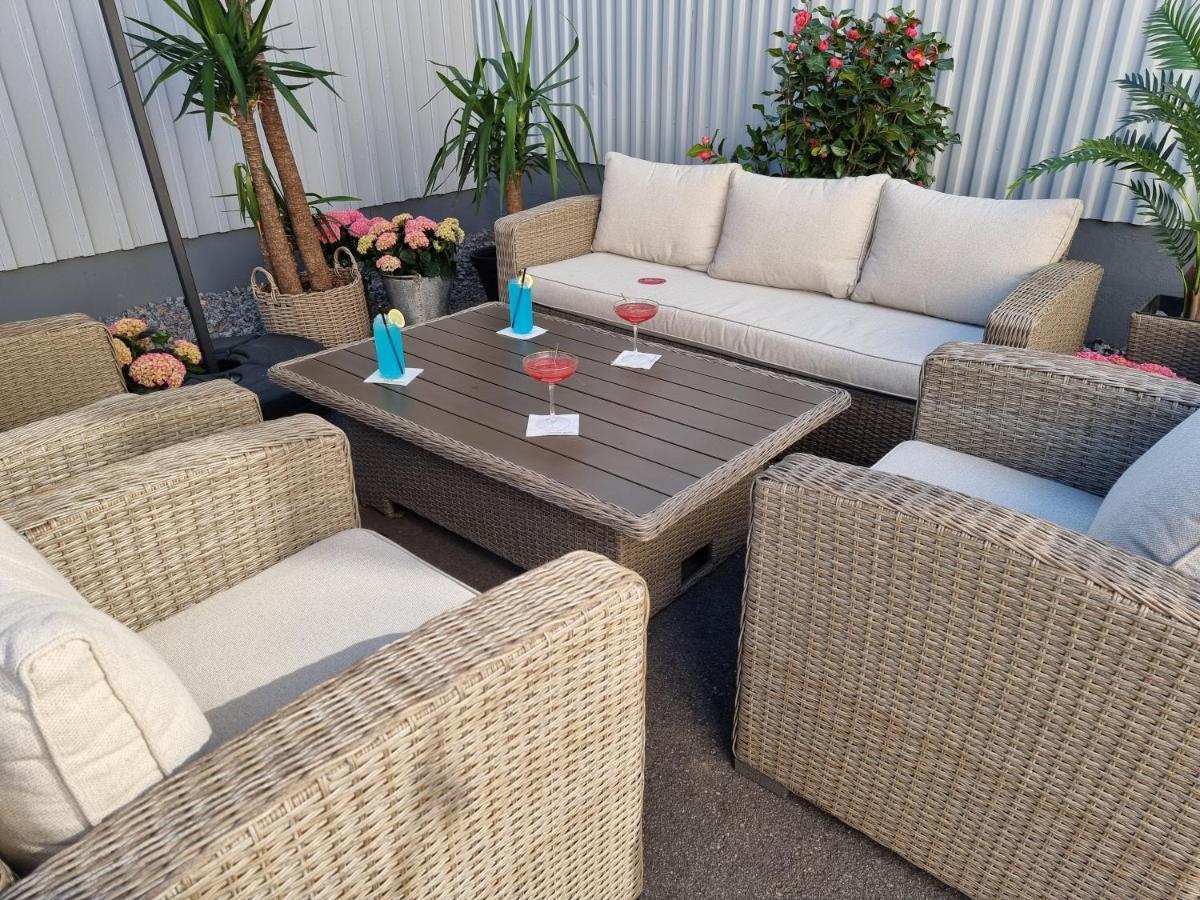Hotell Gaestis Tierp Exterior photo