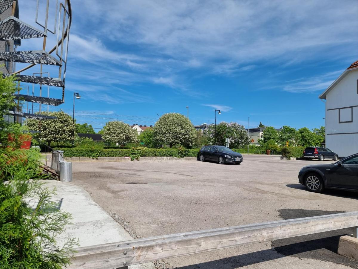 Hotell Gaestis Tierp Exterior photo